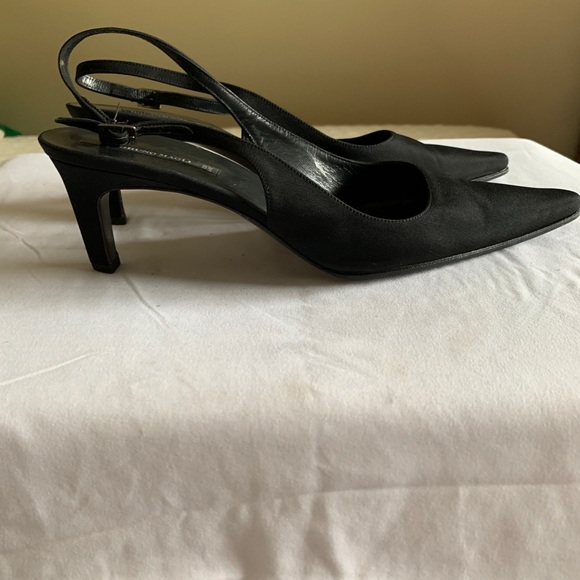 Sling back pumps - Picture 2 of 4